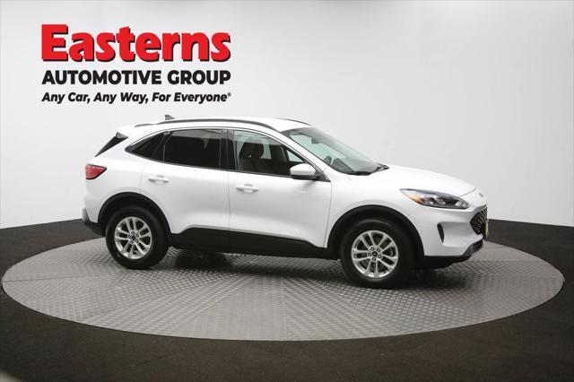 Photo of 2021 OXFORD WHITE Ford Escape