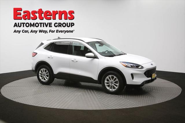 Photo of 2021 OXFORD WHITE Ford Escape