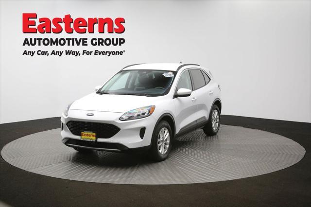 Photo of 2021 OXFORD WHITE Ford Escape