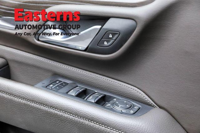 Photo of 2024 Pearl Beige Metallic GMC Yukon XL