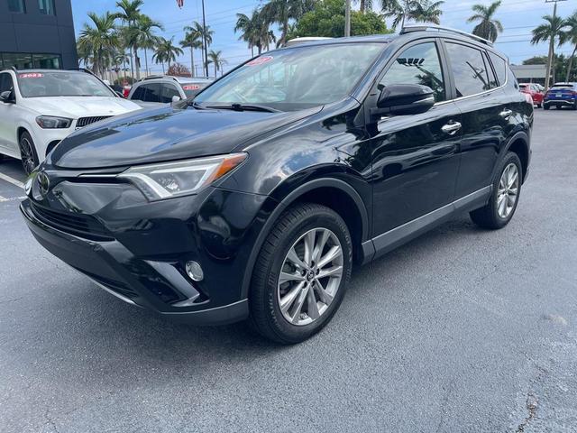 Photo of 2018 Black Toyota RAV4