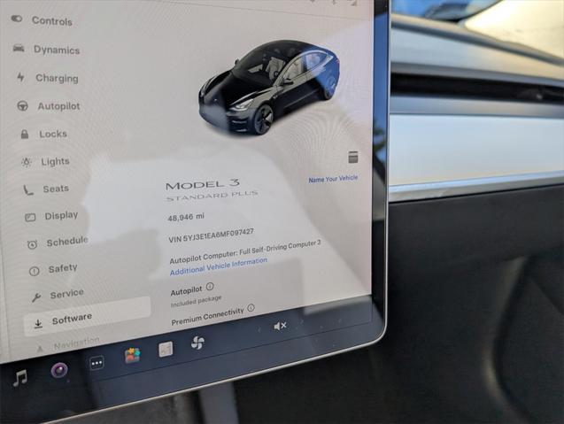 Photo of 2021 Solid Black Tesla Model 3