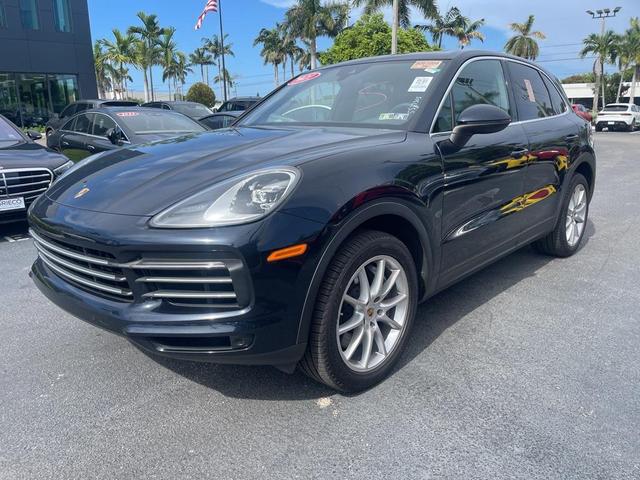 Photo of 2021 Moonlight Blue Metallic Porsche Cayenne