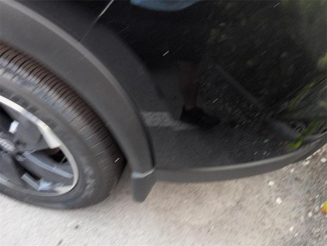Photo of 2025 Super Black Nissan Rogue