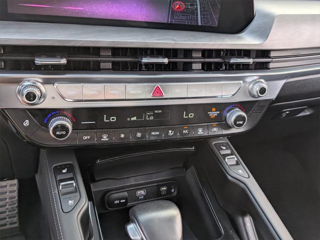 Photo of 2024 Jungle Green Kia Telluride