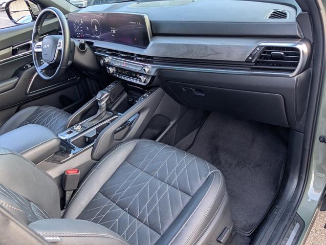 Photo of 2024 Jungle Green Kia Telluride