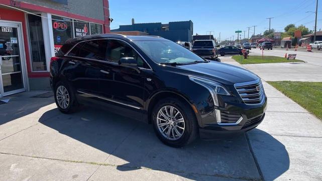 Photo of 2017 Stellar Black Metallic Cadillac XT5