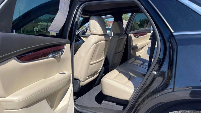 Photo of 2017 Stellar Black Metallic Cadillac XT5