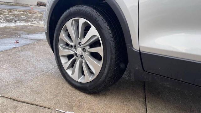 Photo of 2018 Quicksilver Metallic Buick Encore