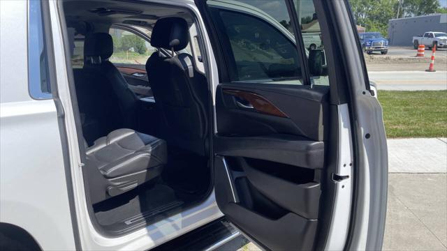 Photo of 2018 Pink Cadillac Escalade ESV