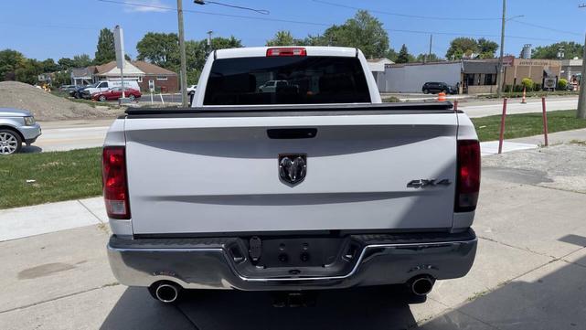 Photo of 2017 Bright White Clearcoat RAM 1500