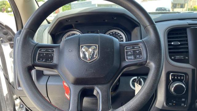 Photo of 2017 Bright White Clearcoat RAM 1500