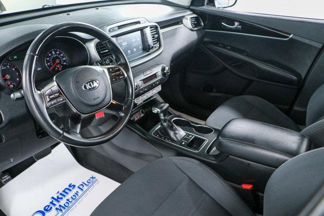 Photo of 2019 Dragon Brown Kia Sorento