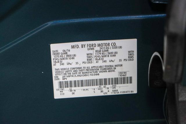 Photo of 2016 Blue Ford Edge