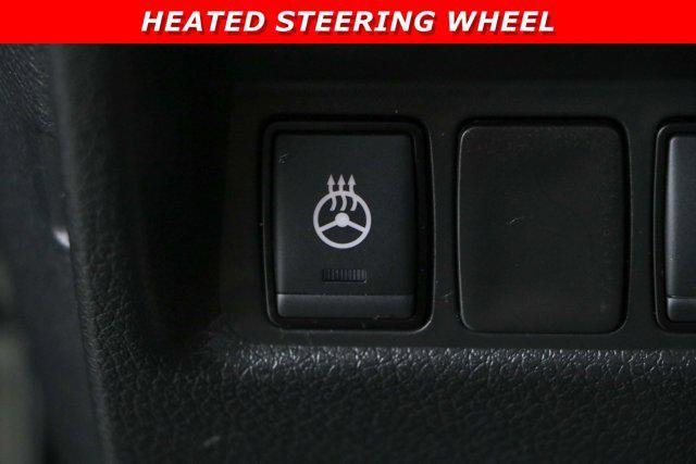 Photo of 2019 Magnetic Black Pearl Nissan Rogue
