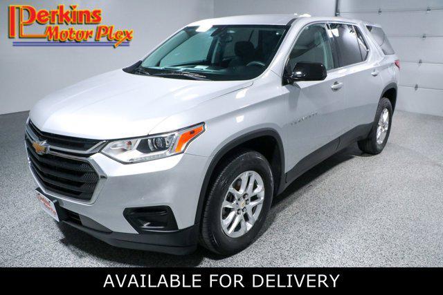 Photo of 2020 Silver Ice Metallic Chevrolet Traverse