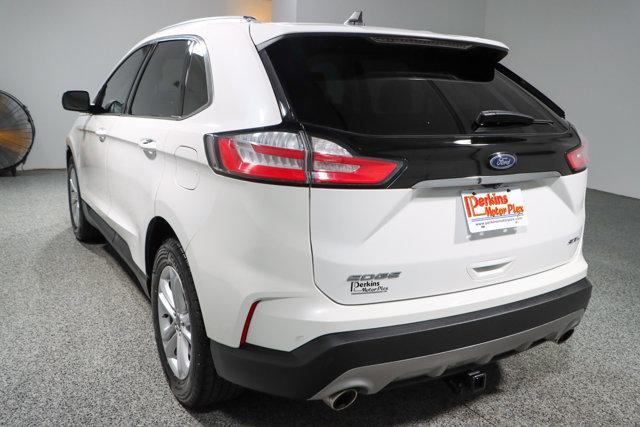 Photo of 2020 White Ford Edge