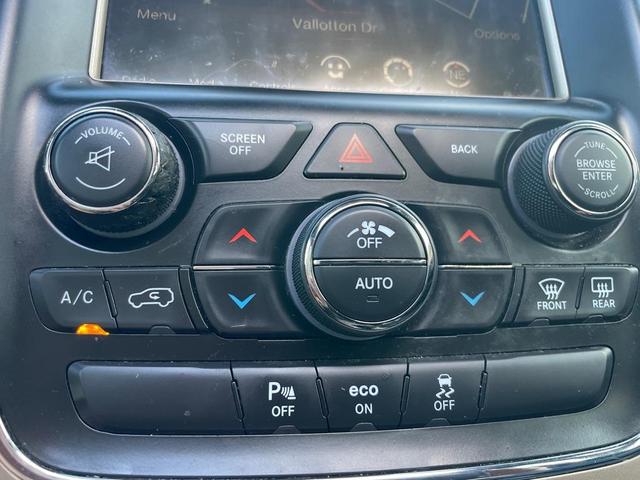 Photo of 2015 Silver Jeep Grand Cherokee