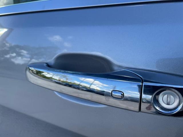 Photo of 2015 Silver Jeep Grand Cherokee