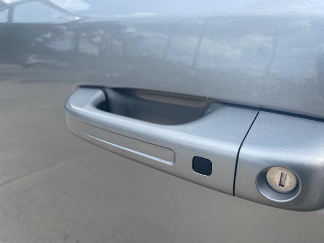 Photo of 2021 Gray RAM 1500