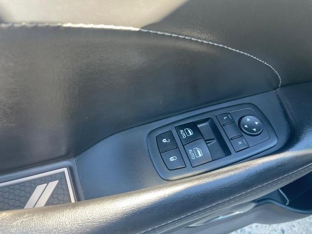 Photo of 2018 Gray Dodge Challenger