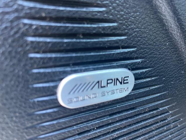Photo of 2018 Gray Dodge Challenger