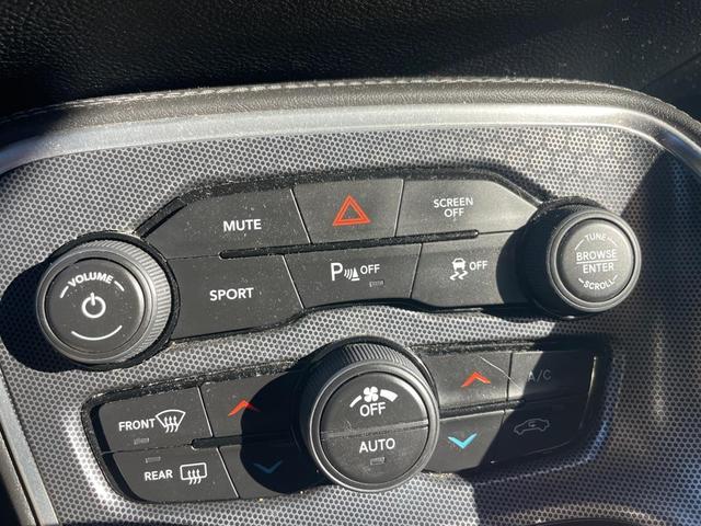 Photo of 2018 Gray Dodge Challenger