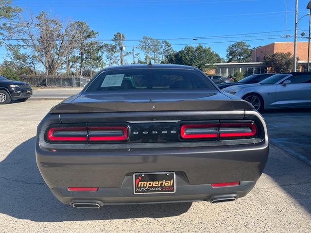 Photo of 2018 Gray Dodge Challenger