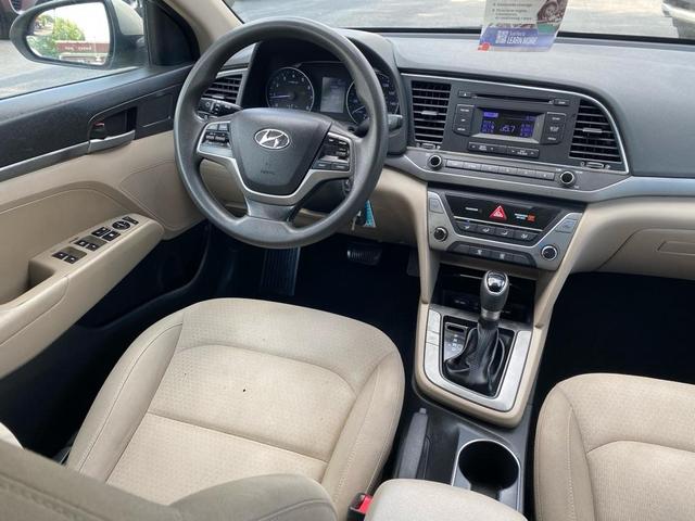 Photo of 2017 Mineral Beige Pearl Hyundai ELANTRA