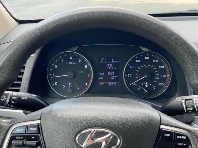 Photo of 2017 Mineral Beige Pearl Hyundai ELANTRA