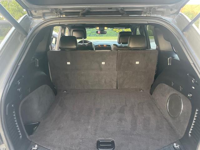 Photo of 2020 Gray Jeep Grand Cherokee
