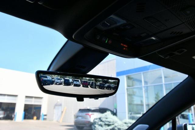 Photo of 2022 Satin Steel Metallic Cadillac XT6