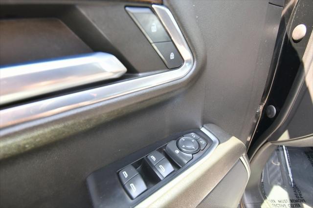 Photo of 2022 Black Chevrolet Silverado 1500