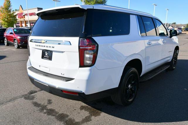 Photo of 2022 Summit White Chevrolet Suburban
