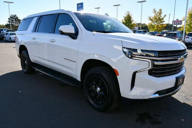 Photo of 2022 Summit White Chevrolet Suburban
