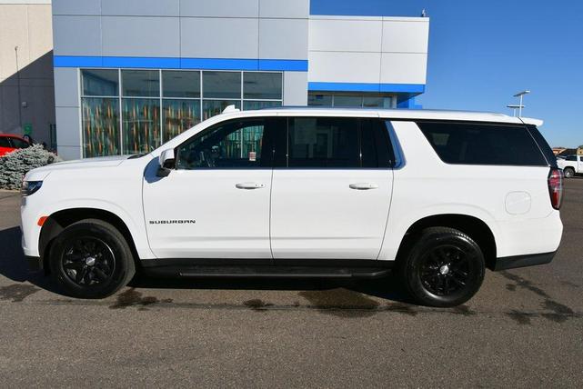 Photo of 2022 Summit White Chevrolet Suburban