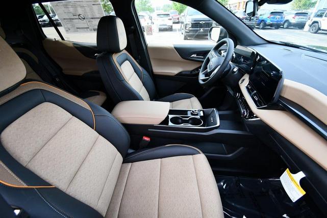 Photo of 2026 Mosaic Black Metallic Chevrolet Equinox