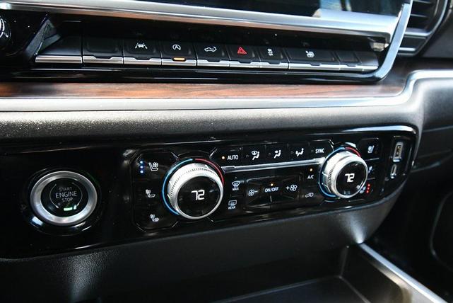 Photo of 2023 Summit White GMC Sierra 1500
