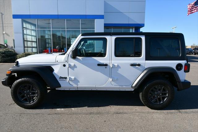 Photo of 2024 Bright White Clearcoat Jeep Wrangler