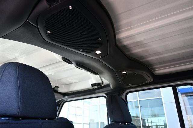 Photo of 2024 Bright White Clearcoat Jeep Wrangler