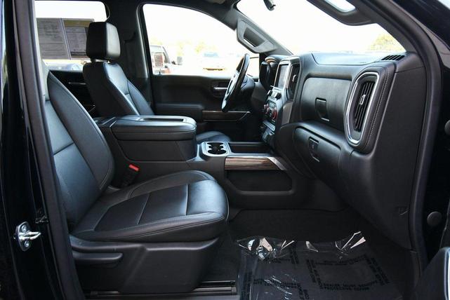 Photo of 2021 Black Chevrolet Silverado 1500