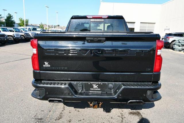 Photo of 2021 Black Chevrolet Silverado 1500