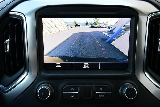 Photo of 2021 Black Chevrolet Silverado 1500