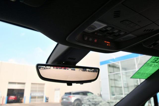 Photo of 2023 Sage Metallic Buick Enclave