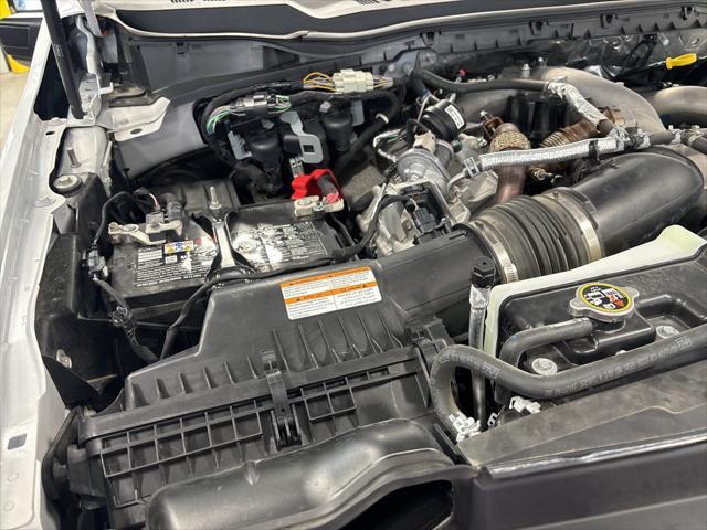 Photo of 2024 Oxford White Ford F-250