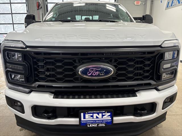 Photo of 2024 Oxford White Ford F-250