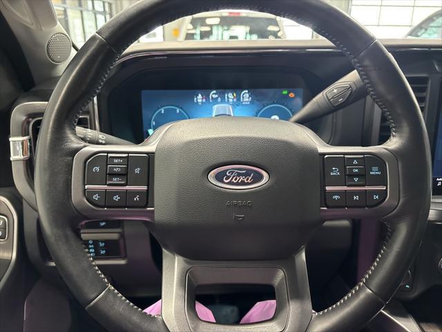 Photo of 2024 Oxford White Ford F-250