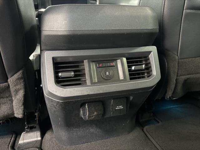Photo of 2024 Oxford White Ford F-250