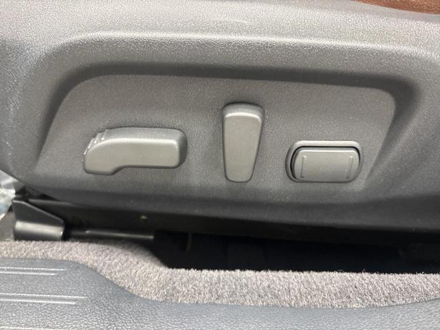 Photo of 2019 Crystal Black Silica Subaru Outback