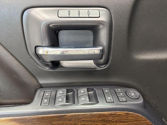 Photo of 2018 Quicksilver Metallic GMC Sierra 3500